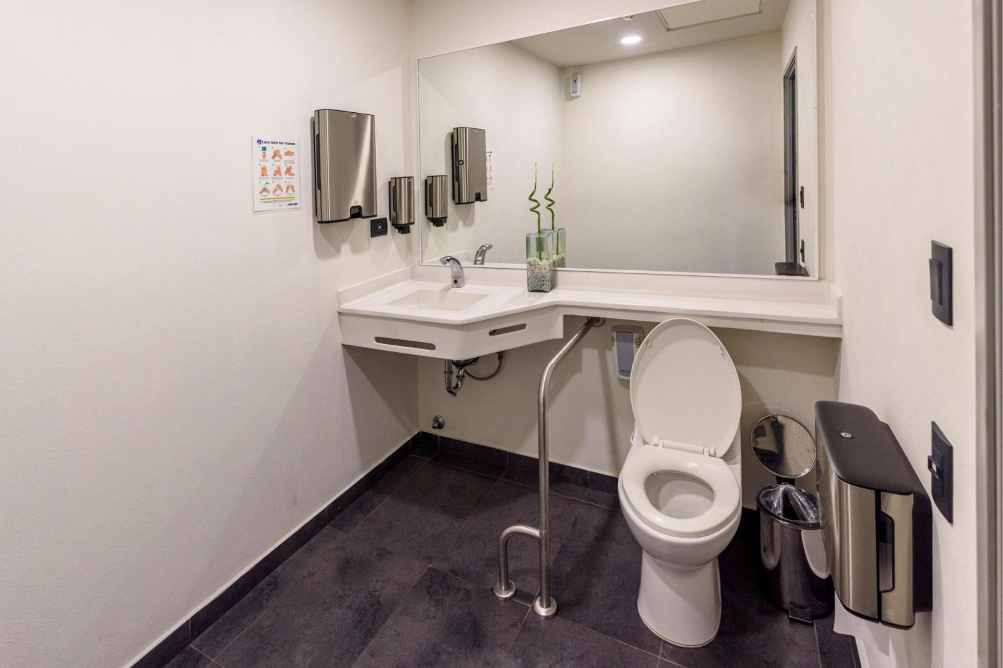 City Express Junior By Marriott Bogota Aeropuerto Exterior foto